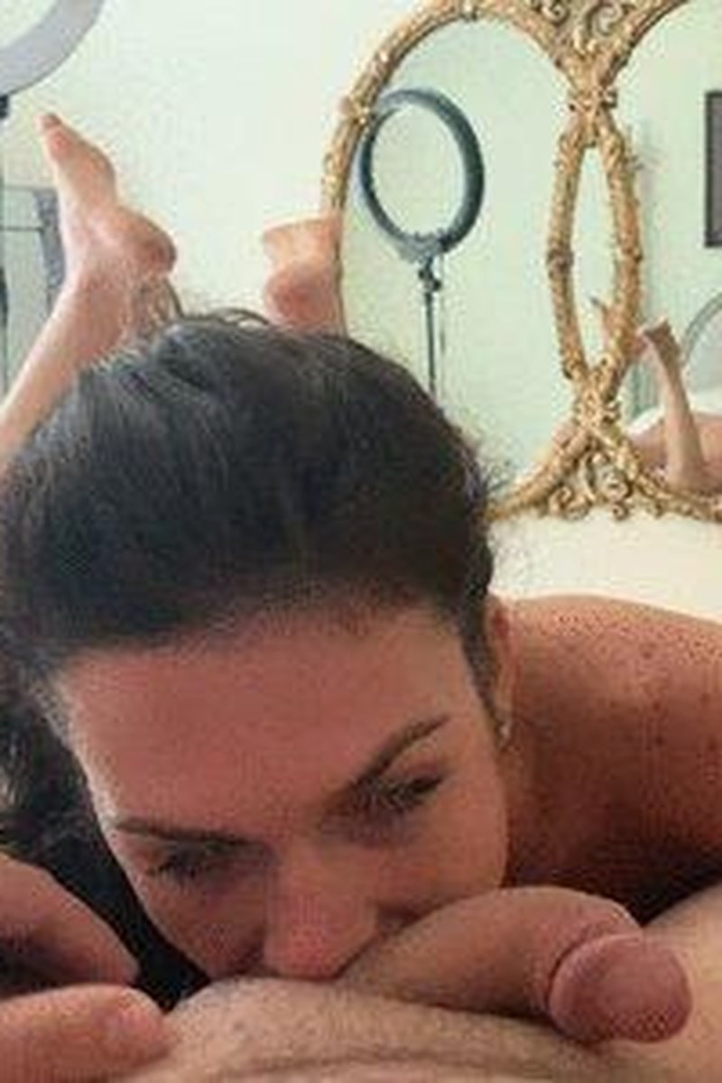 Cum Compilation - Screenshot 1 of 4 - Blowjob