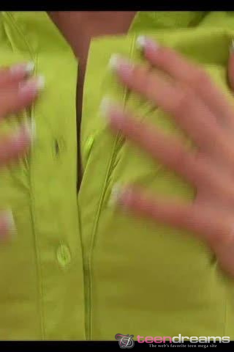 Izabella - Screenshot 1 of 4 - Teen (18-22)