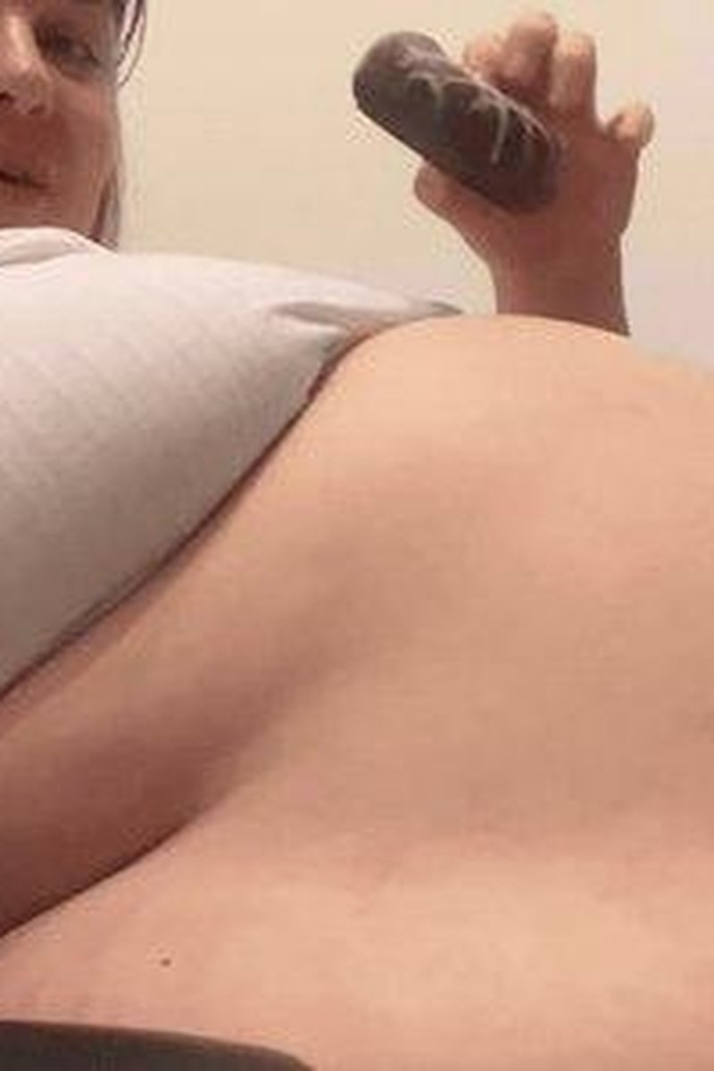 Bloated Gut - Screenshot 1 of 4 - BBW
