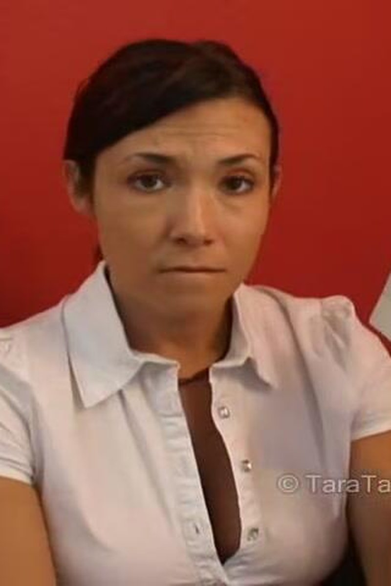 Luring Your Waitress Into Following You Home For More Than She Bargained For