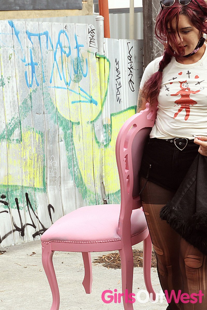 Trixie - Score! - Screenshot 1 of 4 - Brown Hair