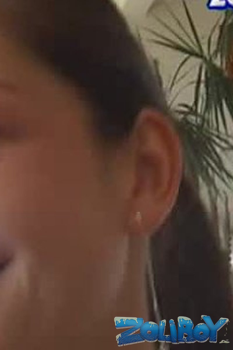 The Whores - Screenshot 1 of 4 - Blond Hair