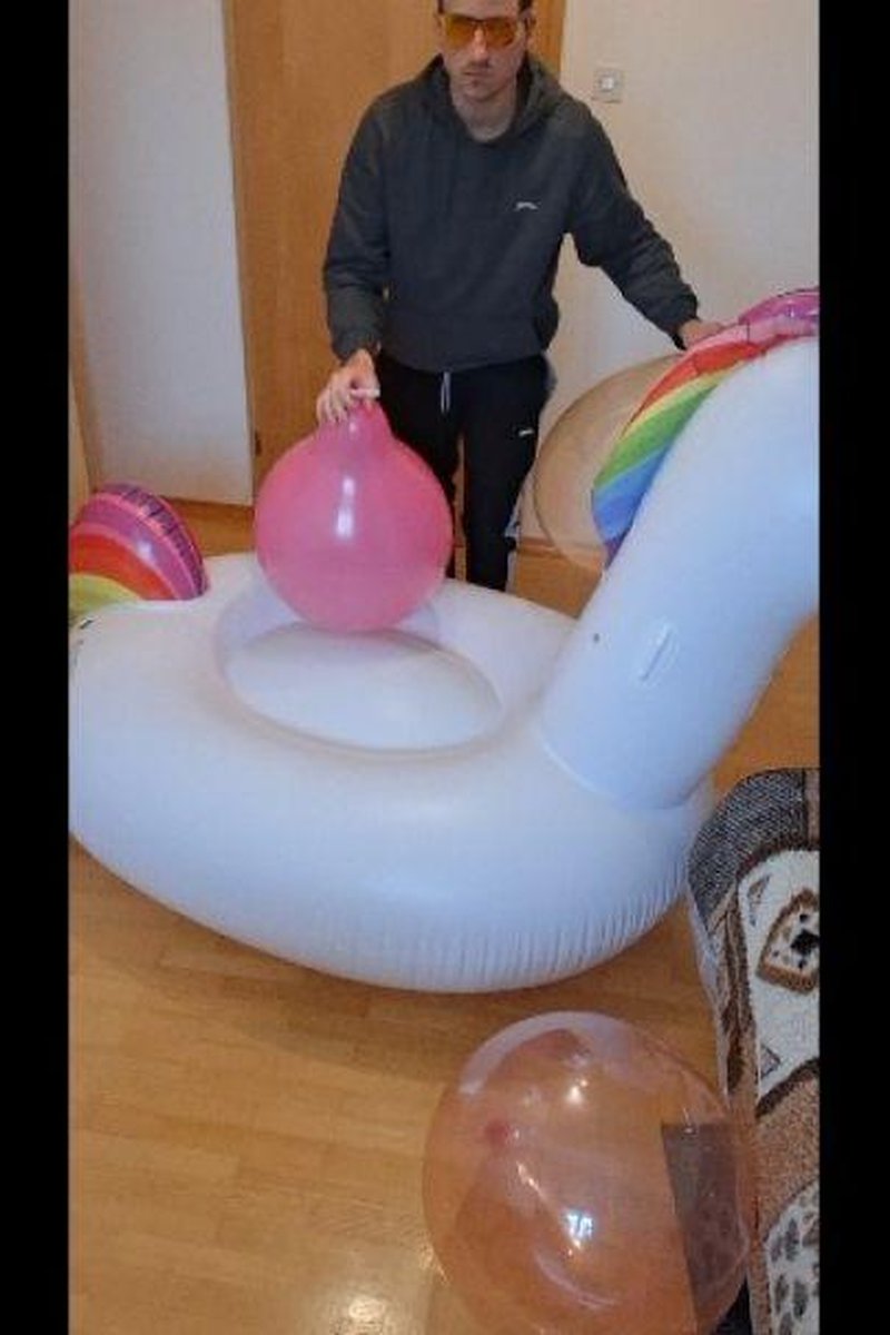 Balloon Ride - Screenshot 1 of 4 - 22in