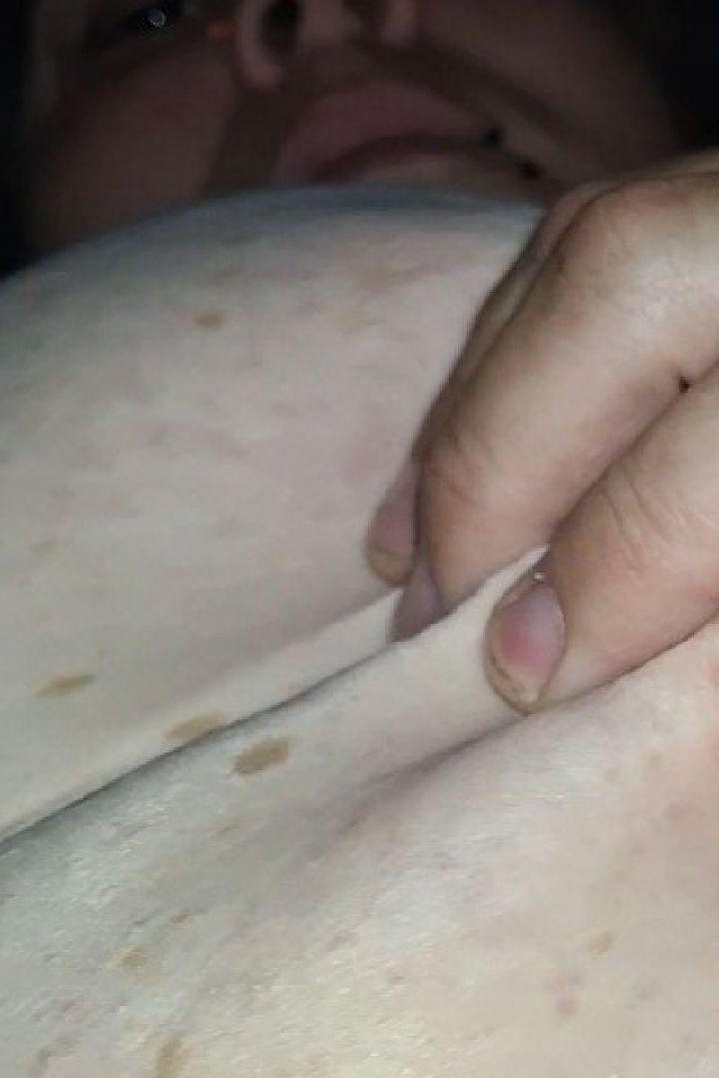 Body Study S6 E2 - Screenshot 1 of 4 - Ass Worship