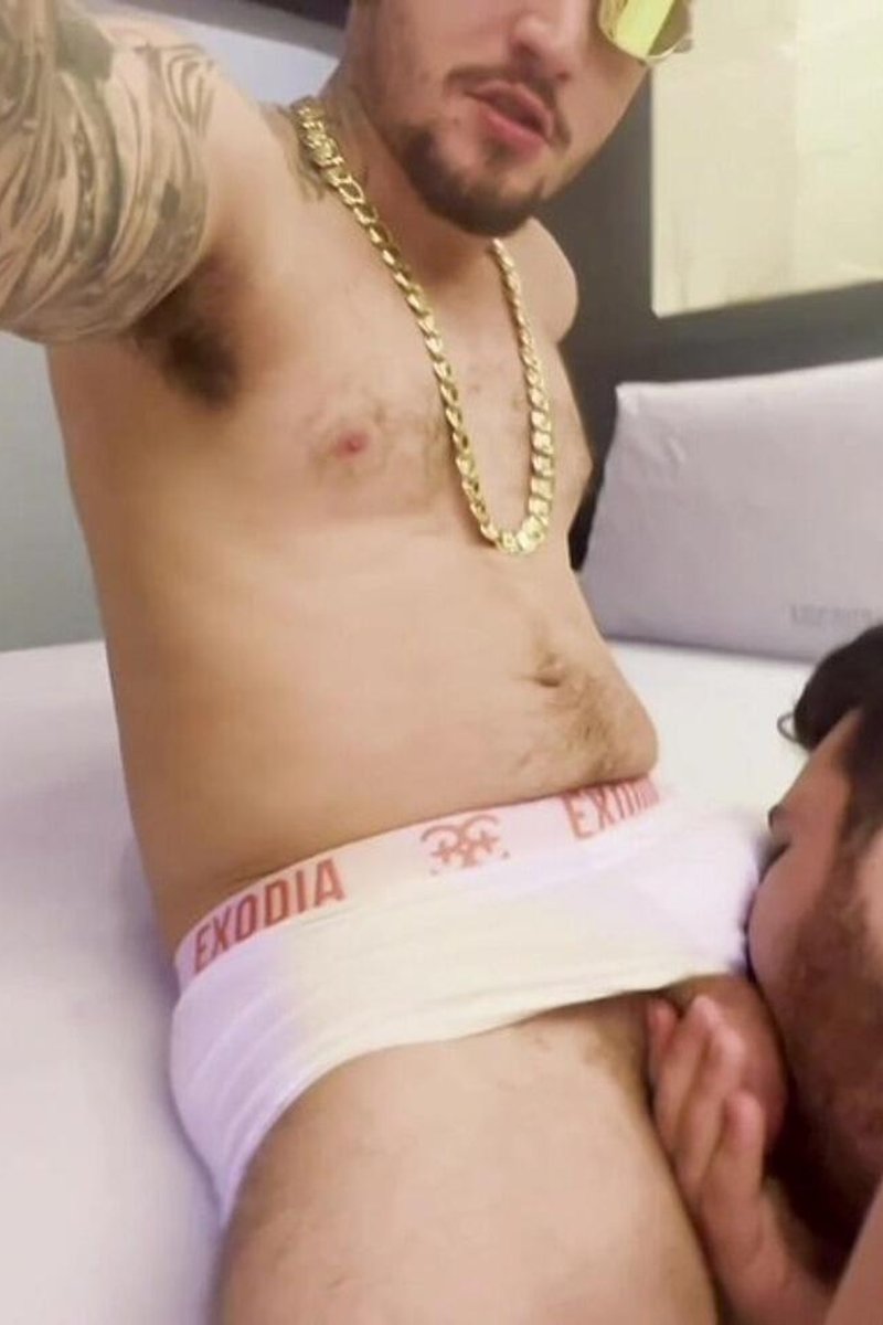 Erick Diaz Fode A Boca Do Gordinho Safado - Screenshot 1 of 4 - Ass Fetish