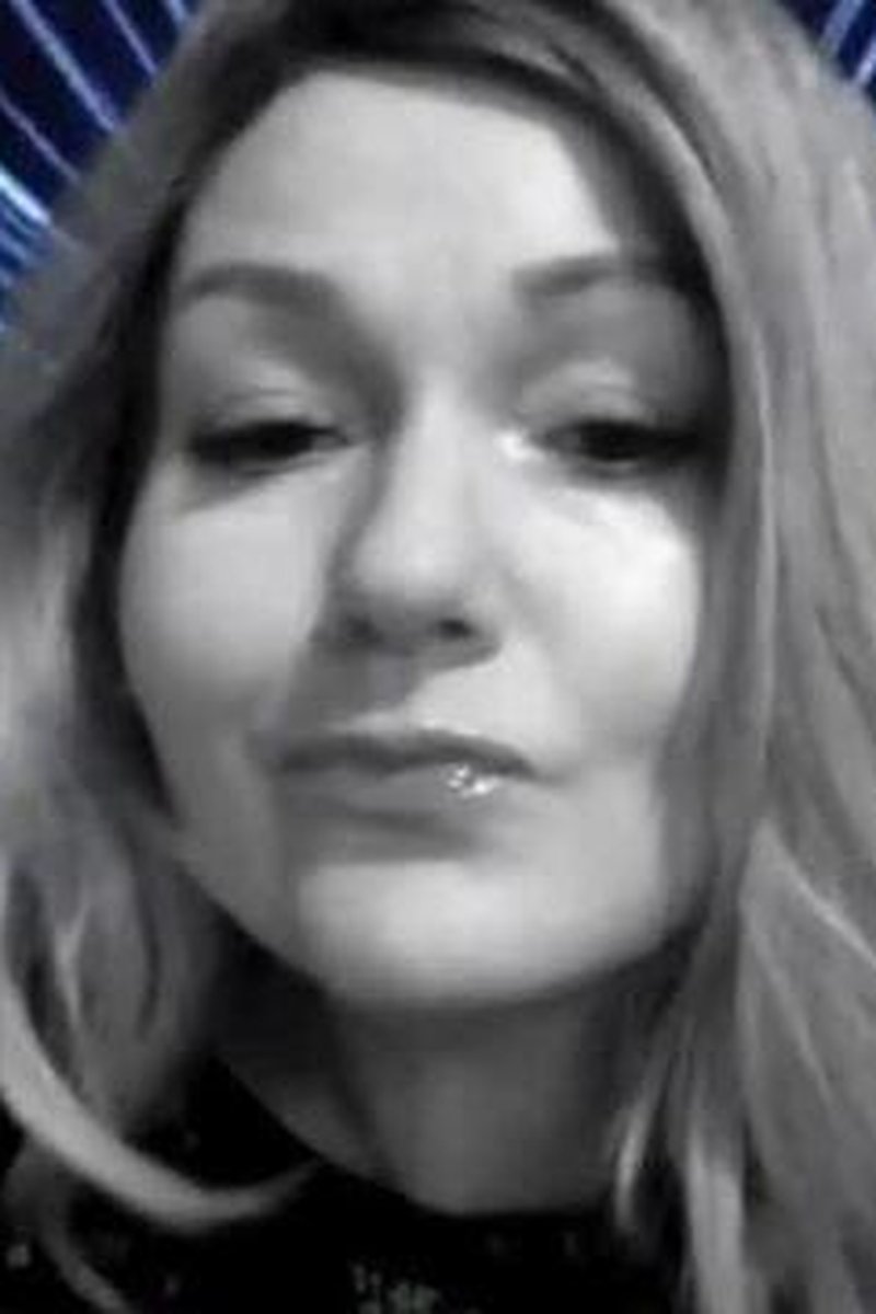Mini Mesmerization Mix - Screenshot 1 of 4 - Cuckolding