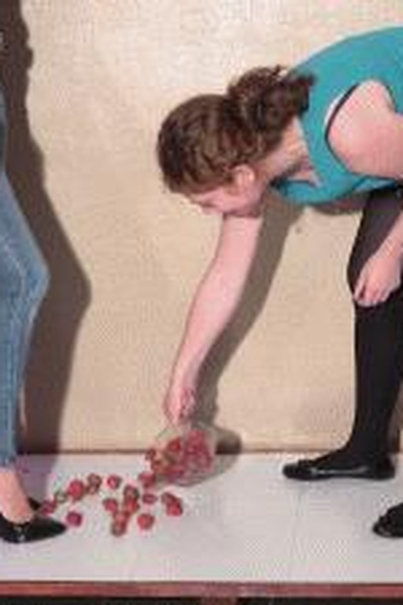 Strawberries - Screenshot 1 of 4 - Shoes