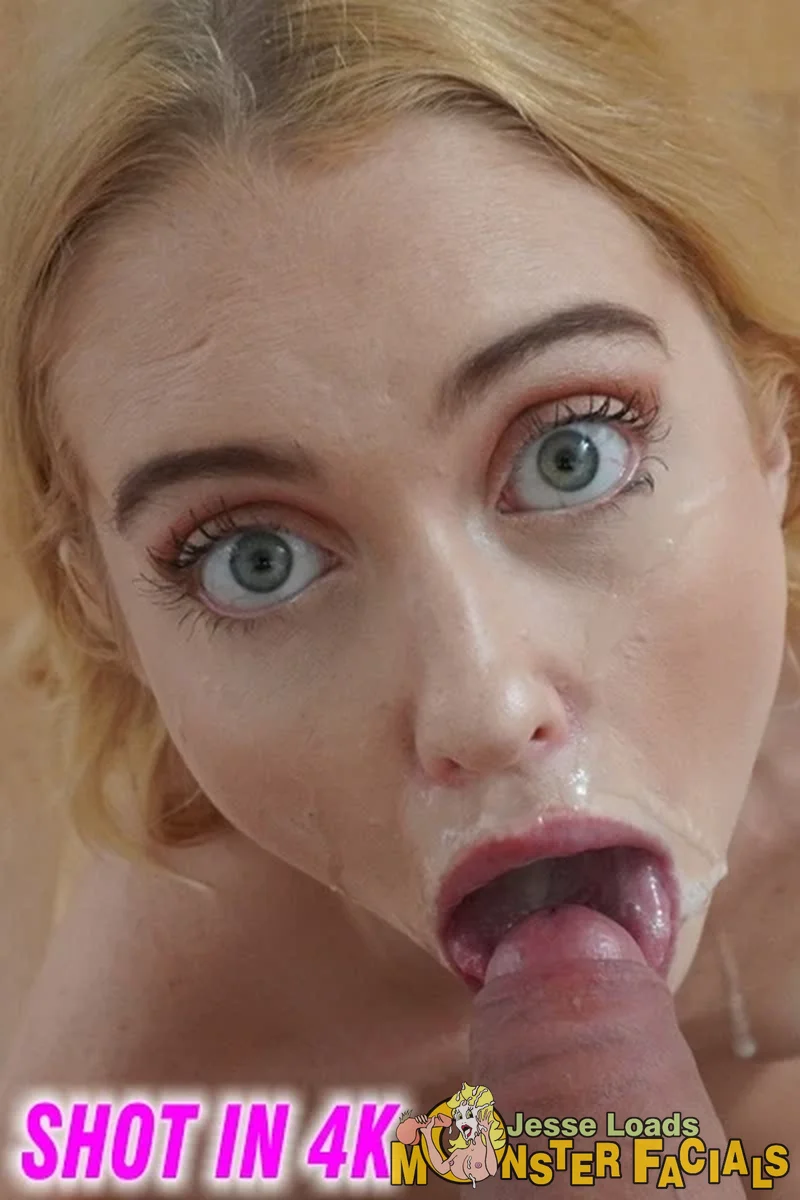 Chloe Cherry - Screenshot 1 of 4 - Blowjob