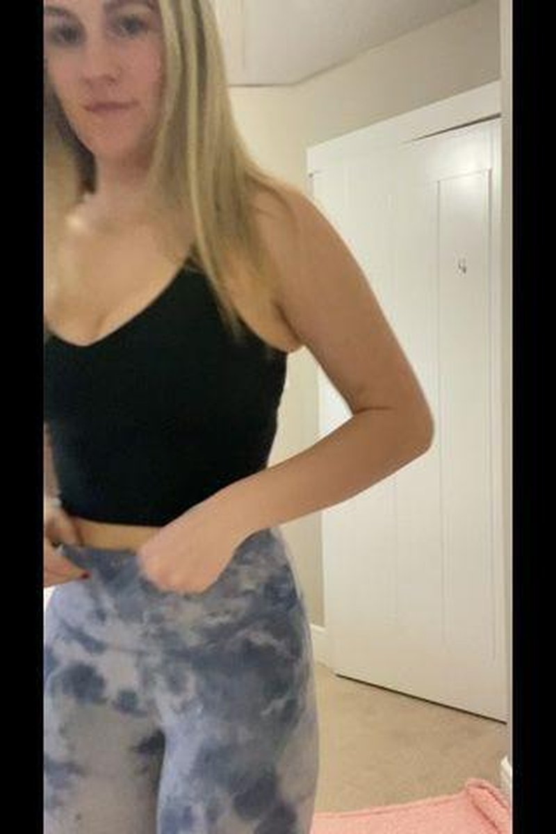Strip Tease - Screenshot 1 of 4 - Blonde Hair (Female)