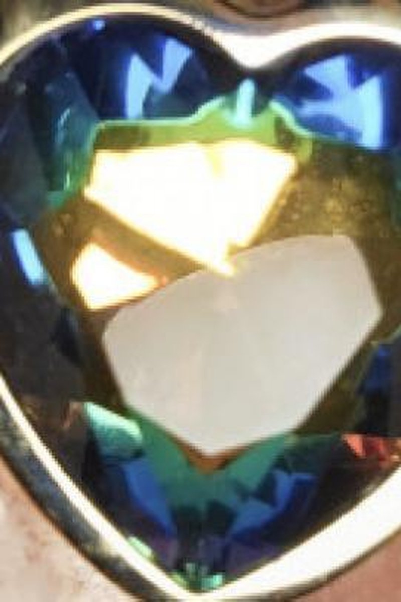 Heart Plug - Screenshot 1 of 4 - Ass Fetish
