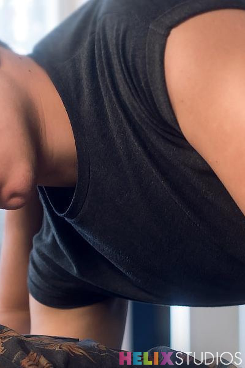 Cocked - Screenshot 1 of 4 - Anal