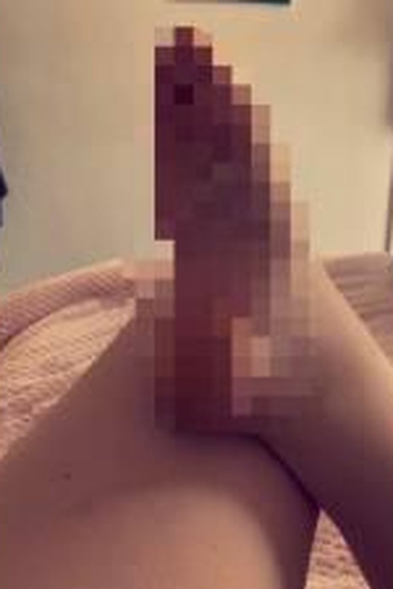 Foot Flexing - Screenshot 1 of 4 - 20-23 Years Old