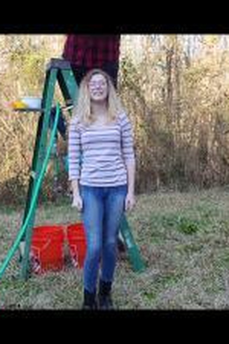 Getting Slimed - Screenshot 1 of 4 - Bathroom