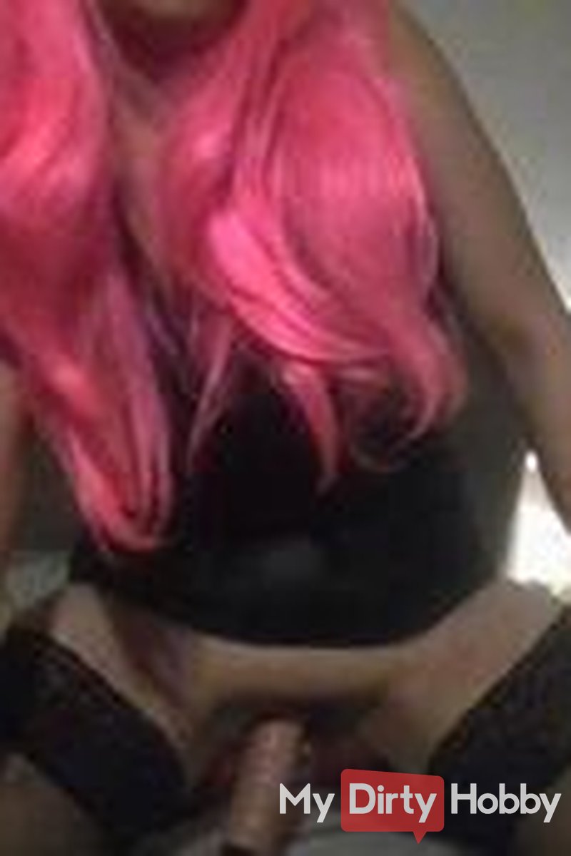 Lovetosuck - Screenshot 1 of 4 - Roxy93