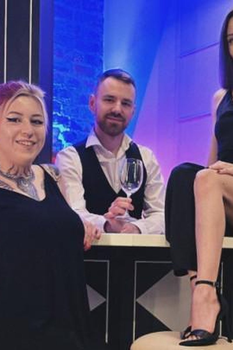 Bartender - Screenshot 1 of 4 - Babes