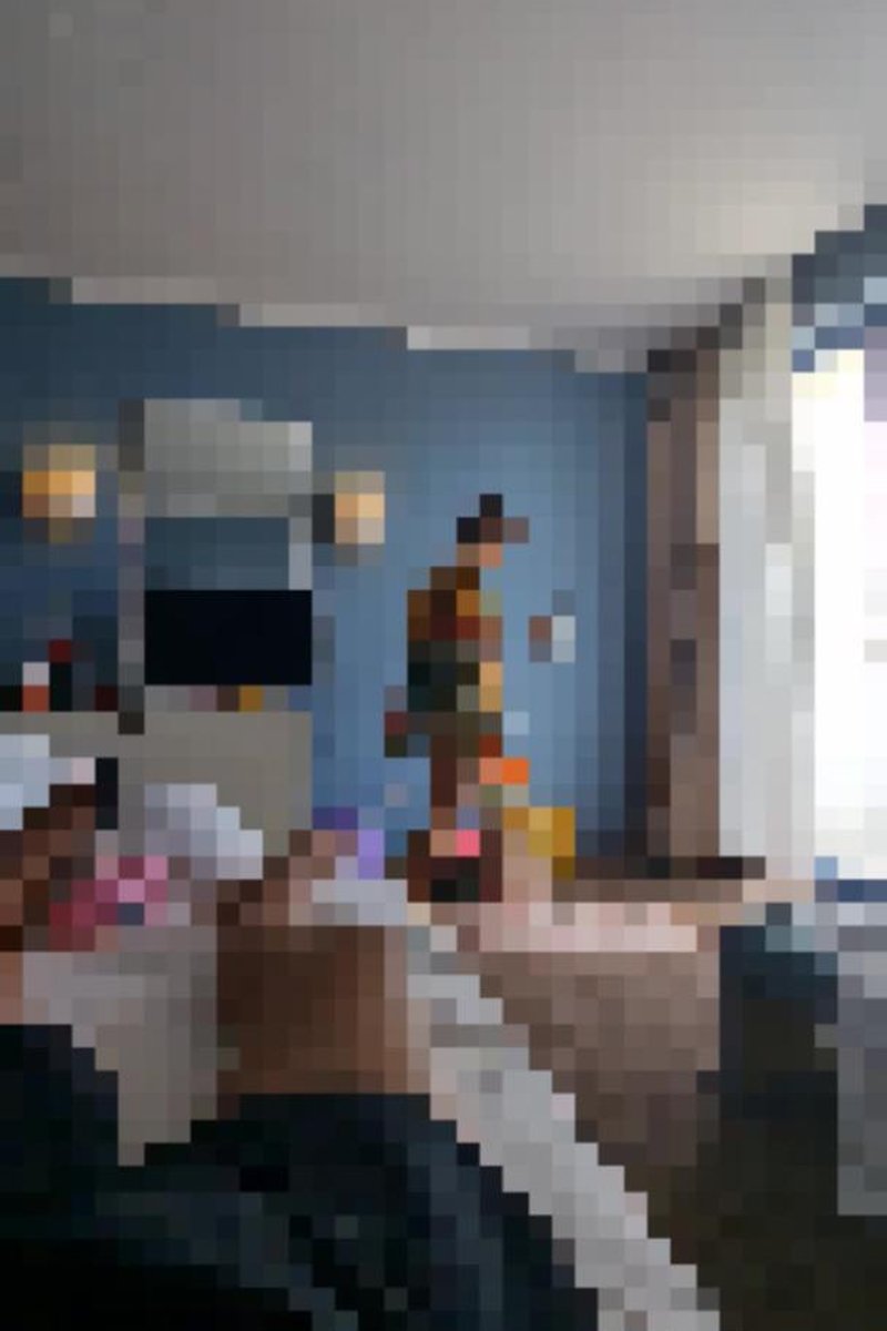 Beta Cuck View - Screenshot 1 of 4 - Cuckolding