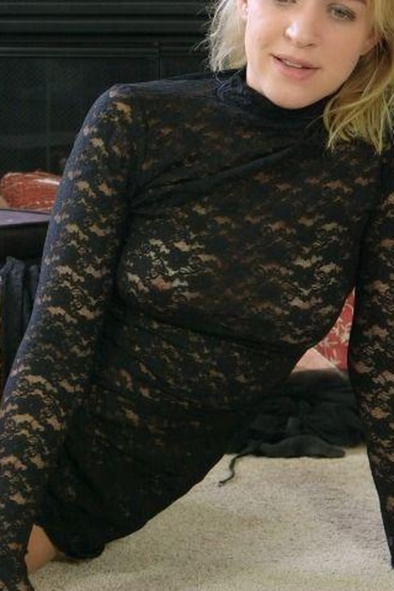 Tiny Little Dick - Screenshot 1 of 4 - Humiliation