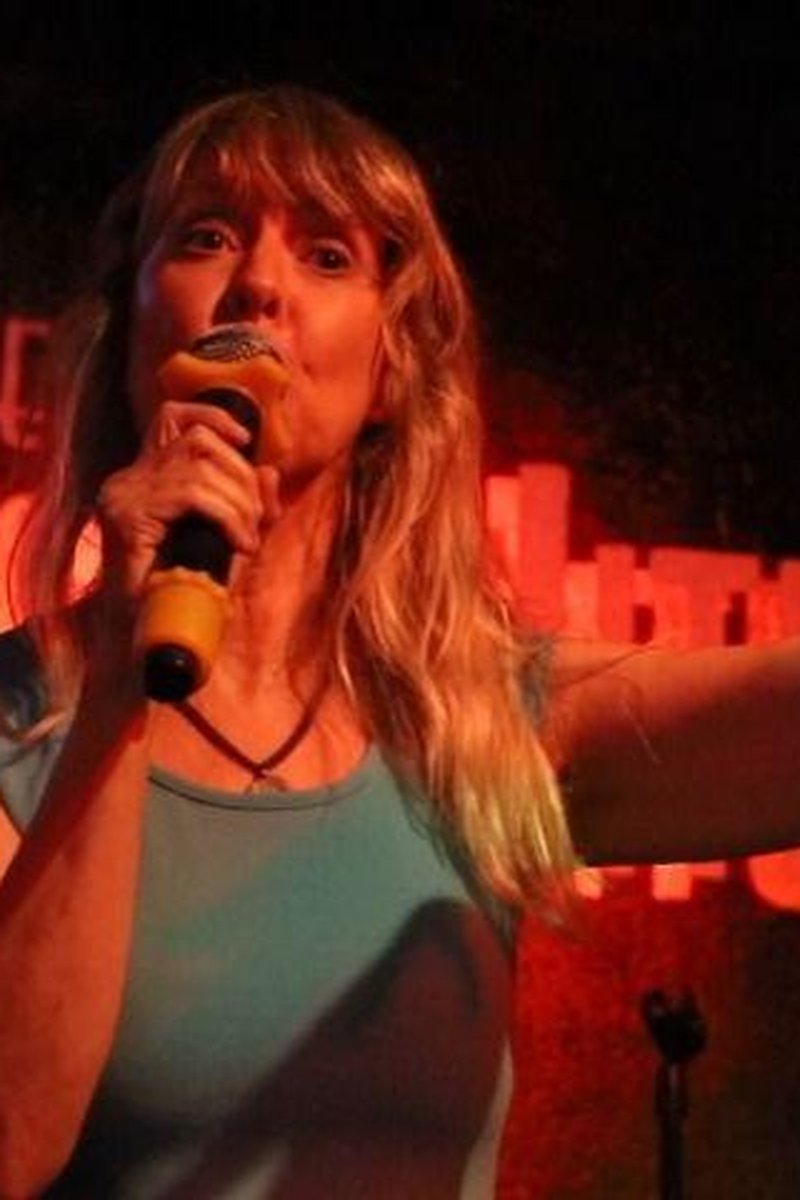 Comedy Clip - Screenshot 1 of 4 - Comedy