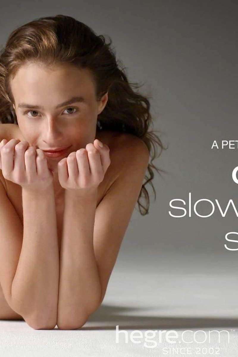 Cleo Slow Motion Study - Screenshot 1 of 4 - Bridge