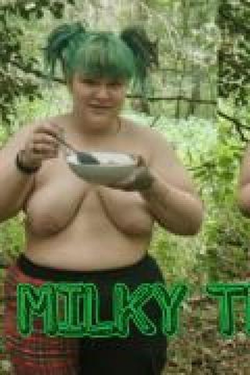 Milky Teeth Brushing - Screenshot 1 of 4 - Altgirl
