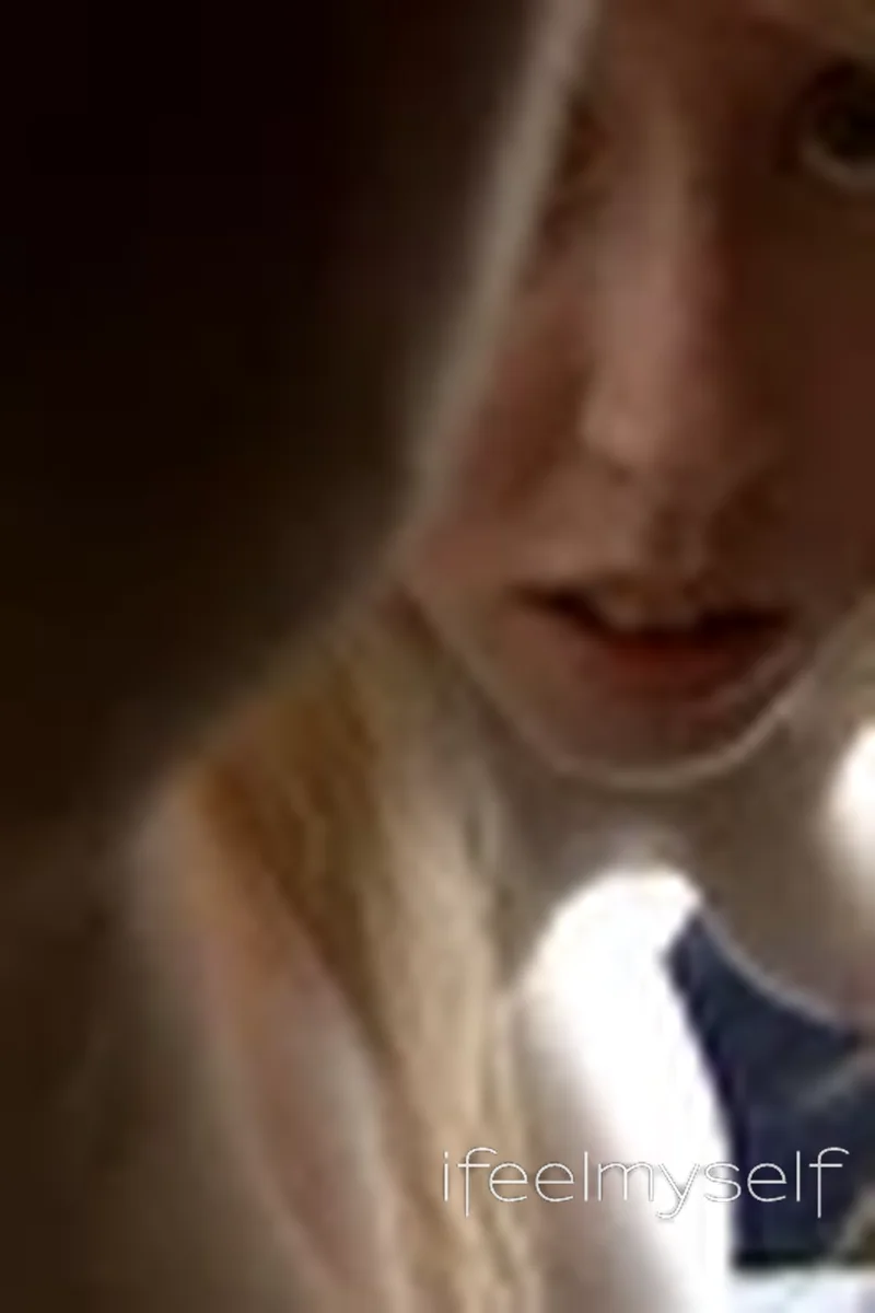 Exert - Screenshot 1 of 4 - Blond Hair