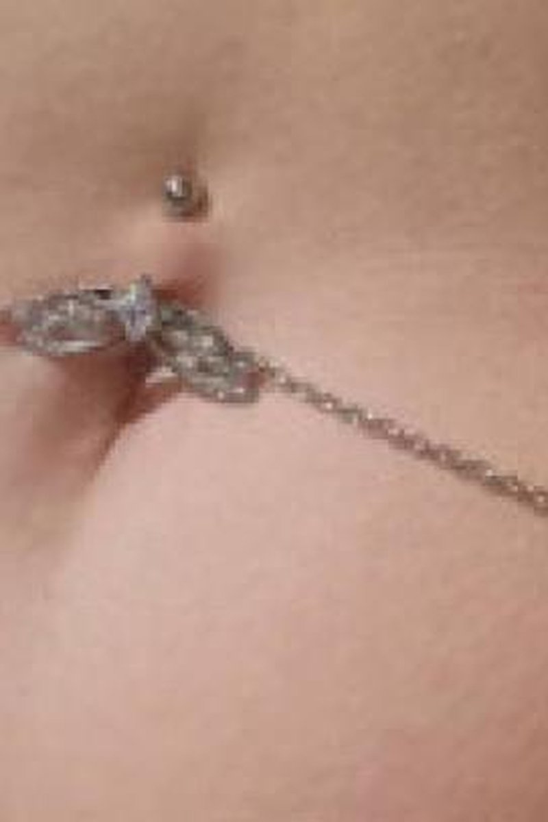 Chain Piercing - Screenshot 1 of 4 - Belly Dancing