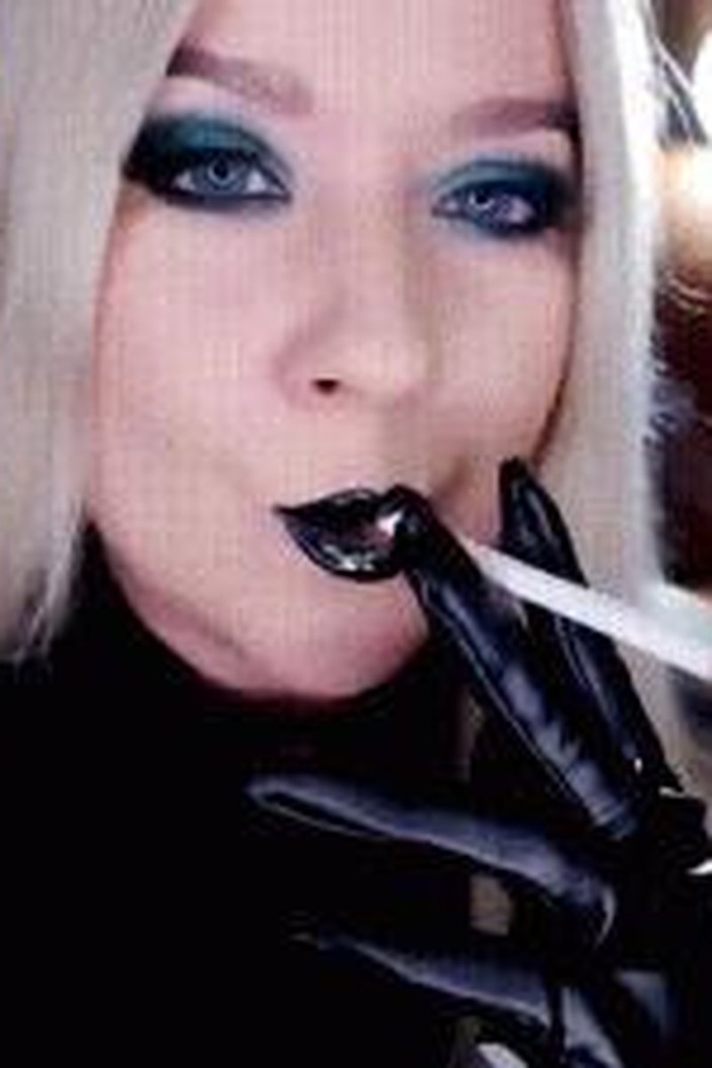 Devious - Screenshot 1 of 4 - Femdom