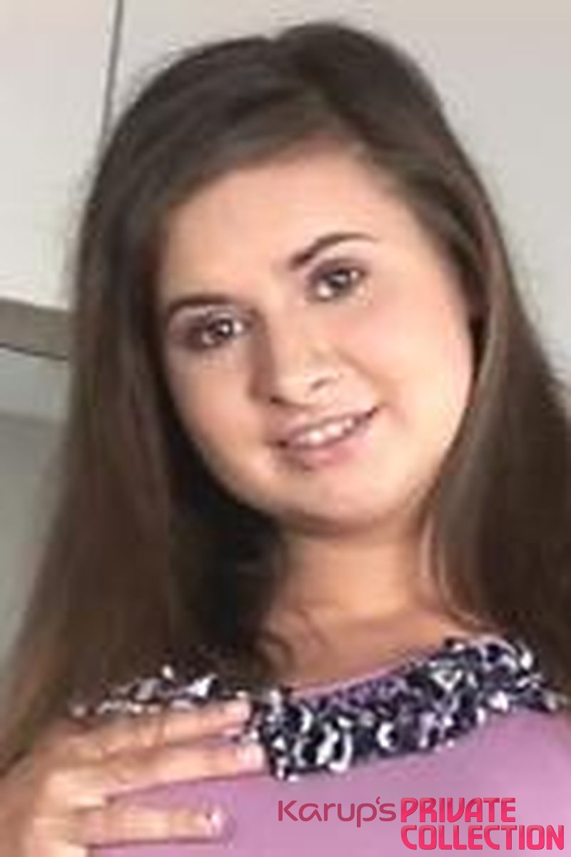 Vika - Screenshot 1 of 4 - Vika 2369