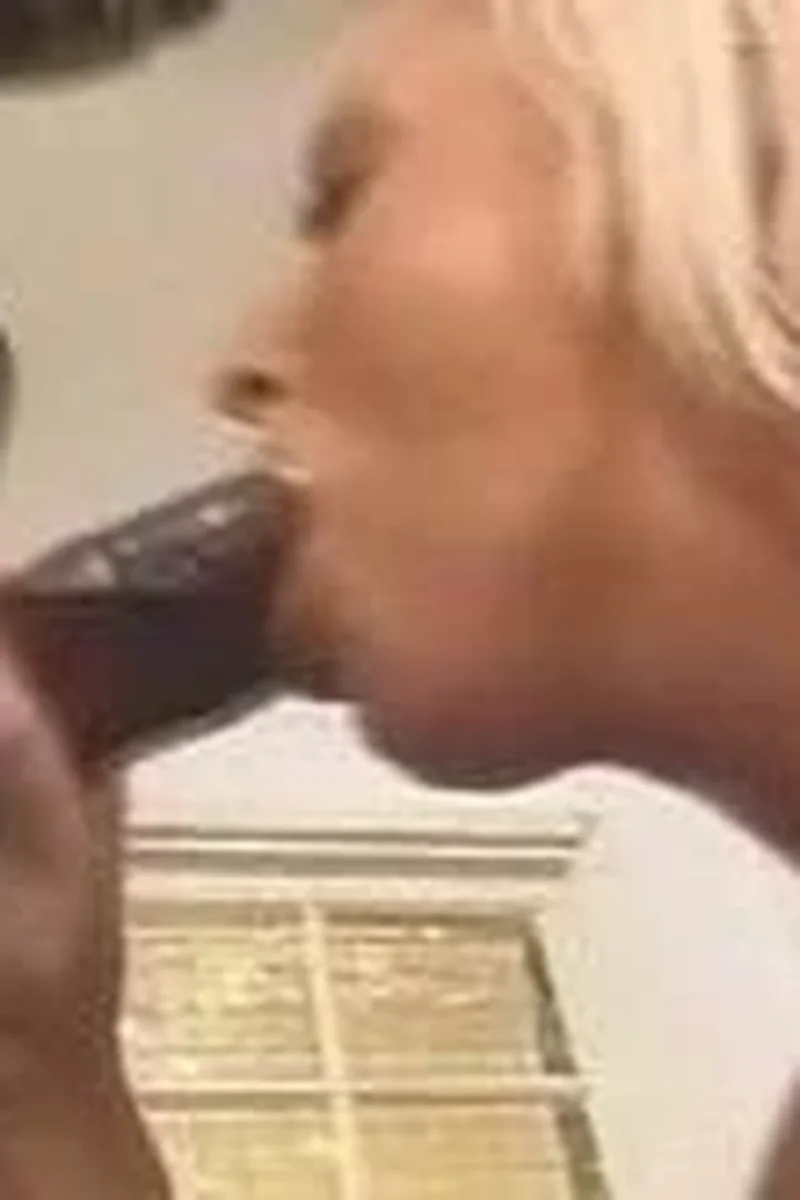 Amber - Screenshot 1 of 4 - Interracial