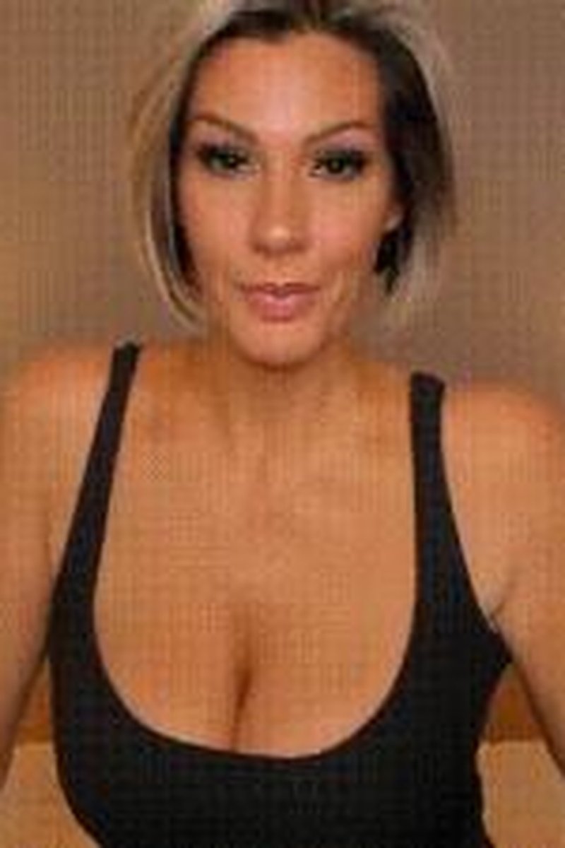 Beginner Cbt - Screenshot 1 of 4 - Big Tits