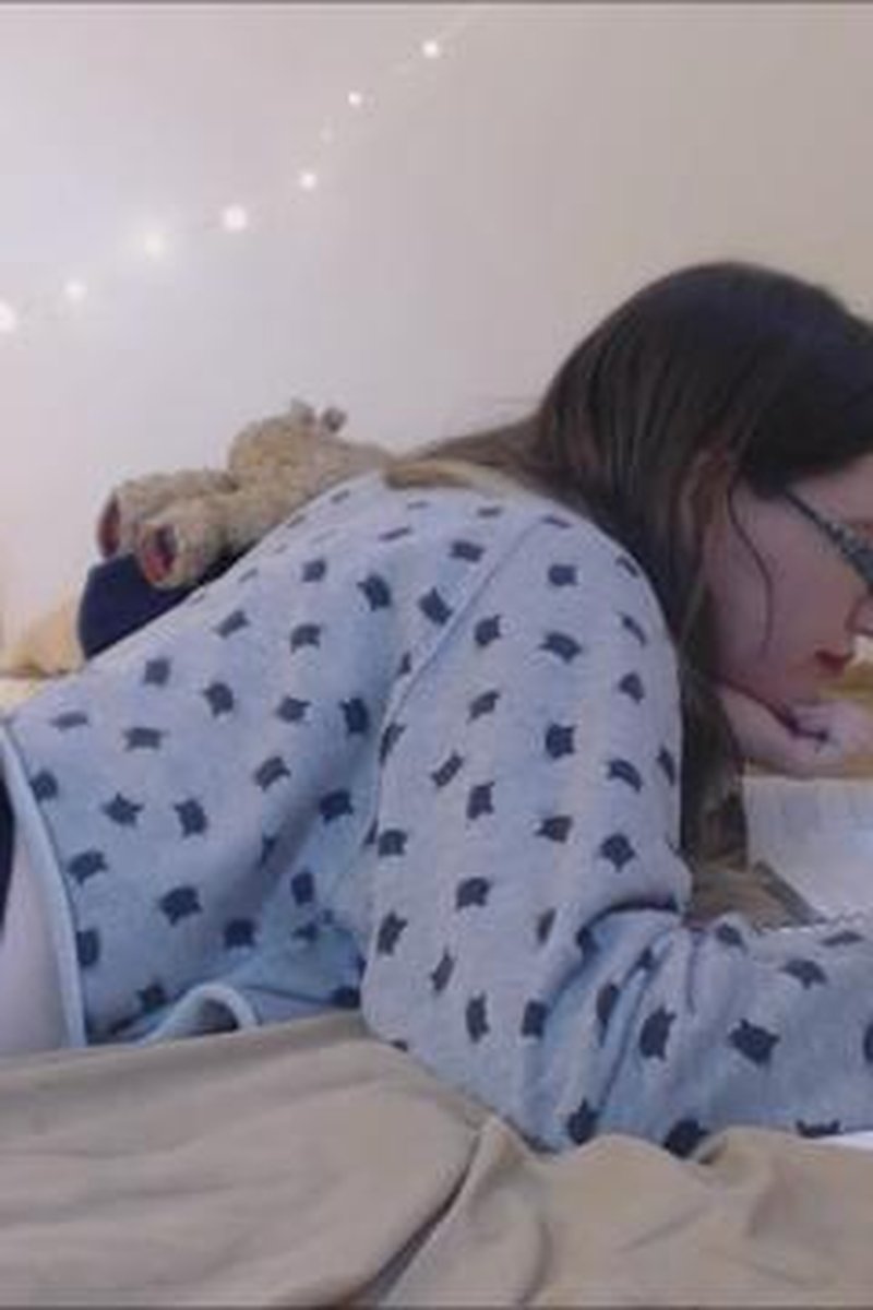 Study Break - Screenshot 1 of 4 - Big Tits