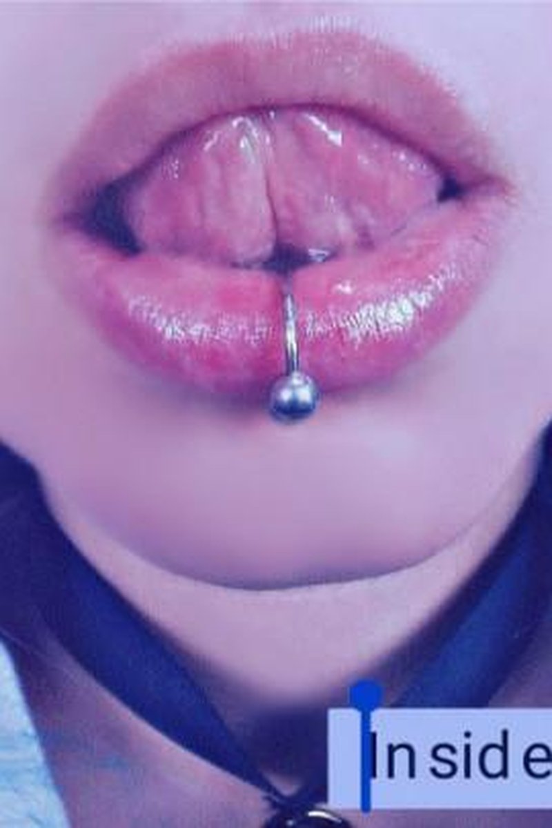 Inside My Mouth - Screenshot 1 of 4 - Colored Hair