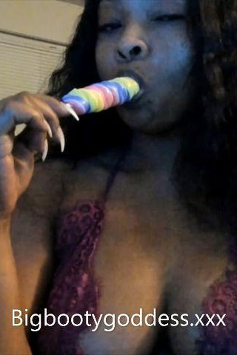 Candy Licker - Screenshot 1 of 4 - Black