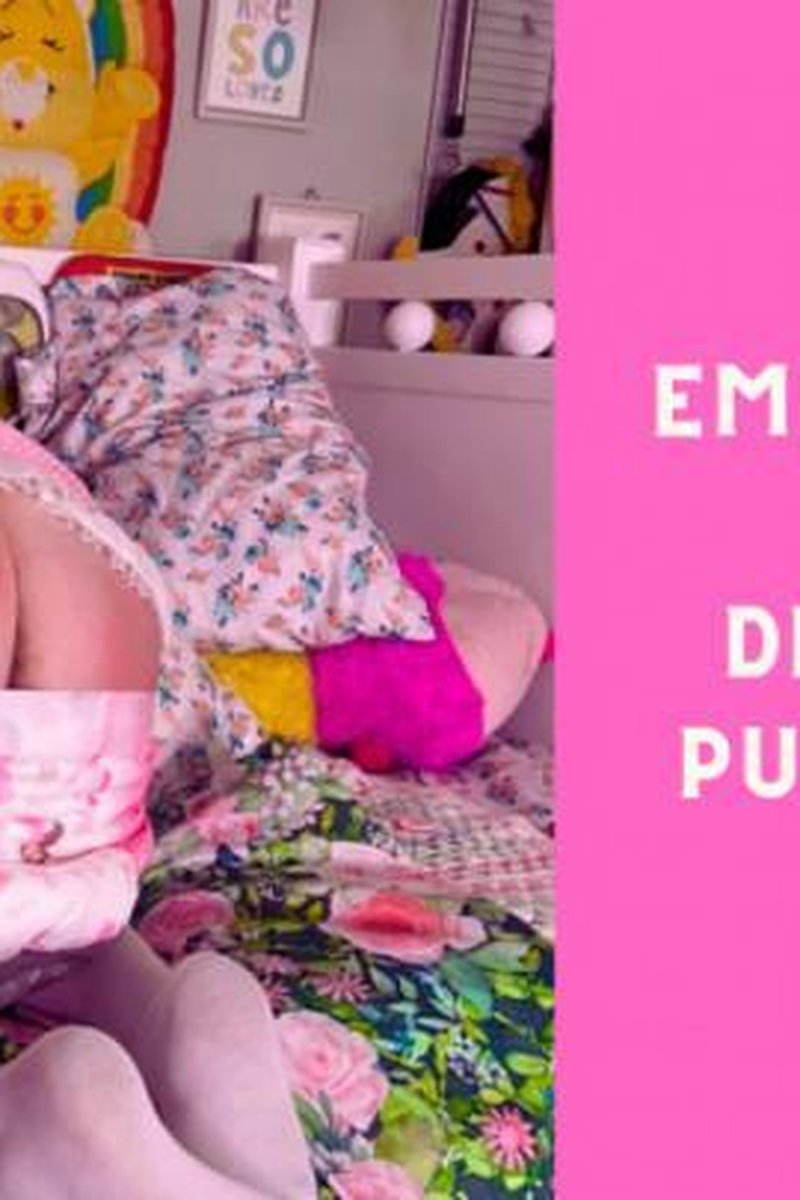 Embarrassing Easter Punishment - Screenshot 1 of 4 - Spanking