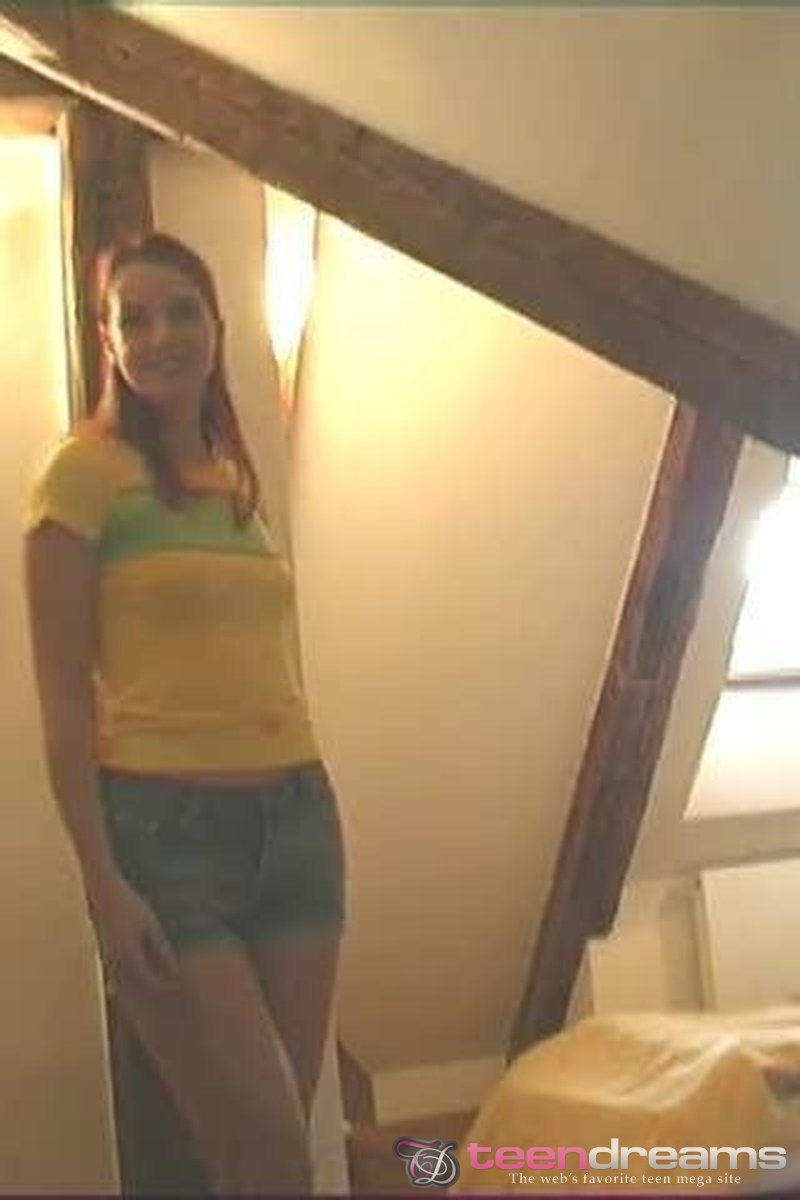 Veronika - Screenshot 1 of 4 - Teen (18-22)