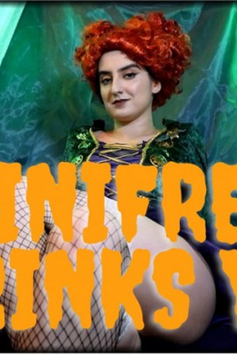 Winifred Shrinks You - Screenshot 1 of 4 - Cosplay