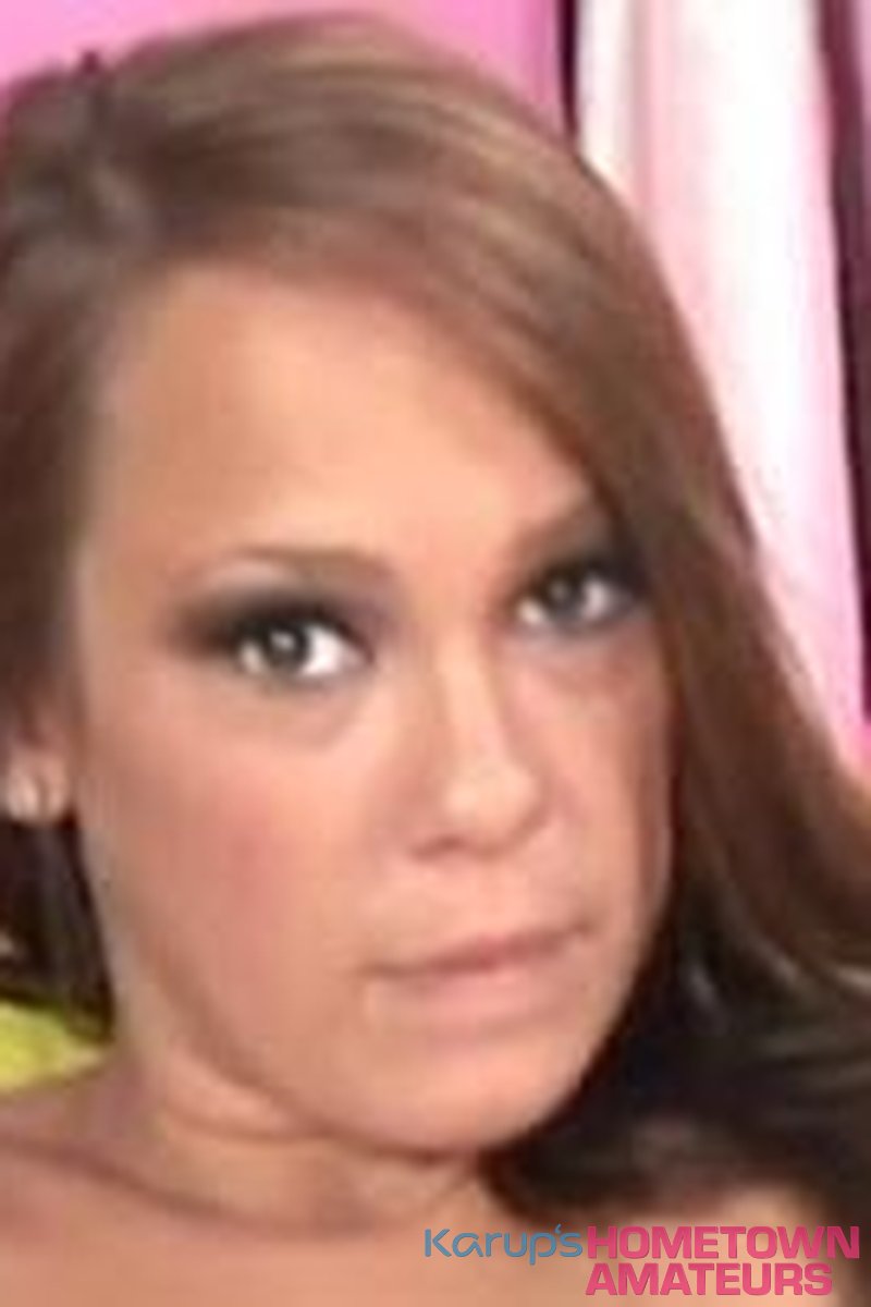 Haley - Screenshot 1 of 4 - Haley Sweet