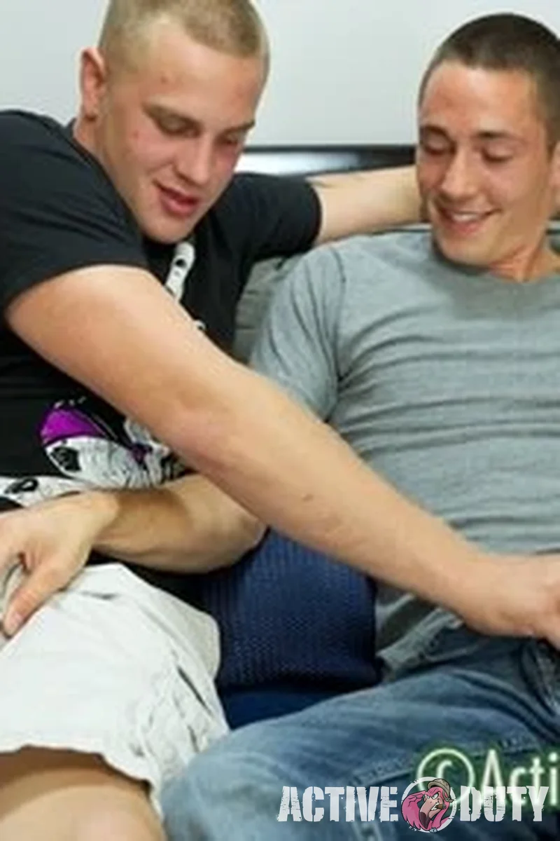 Diego & Guy - Screenshot 1 of 4 - Anal