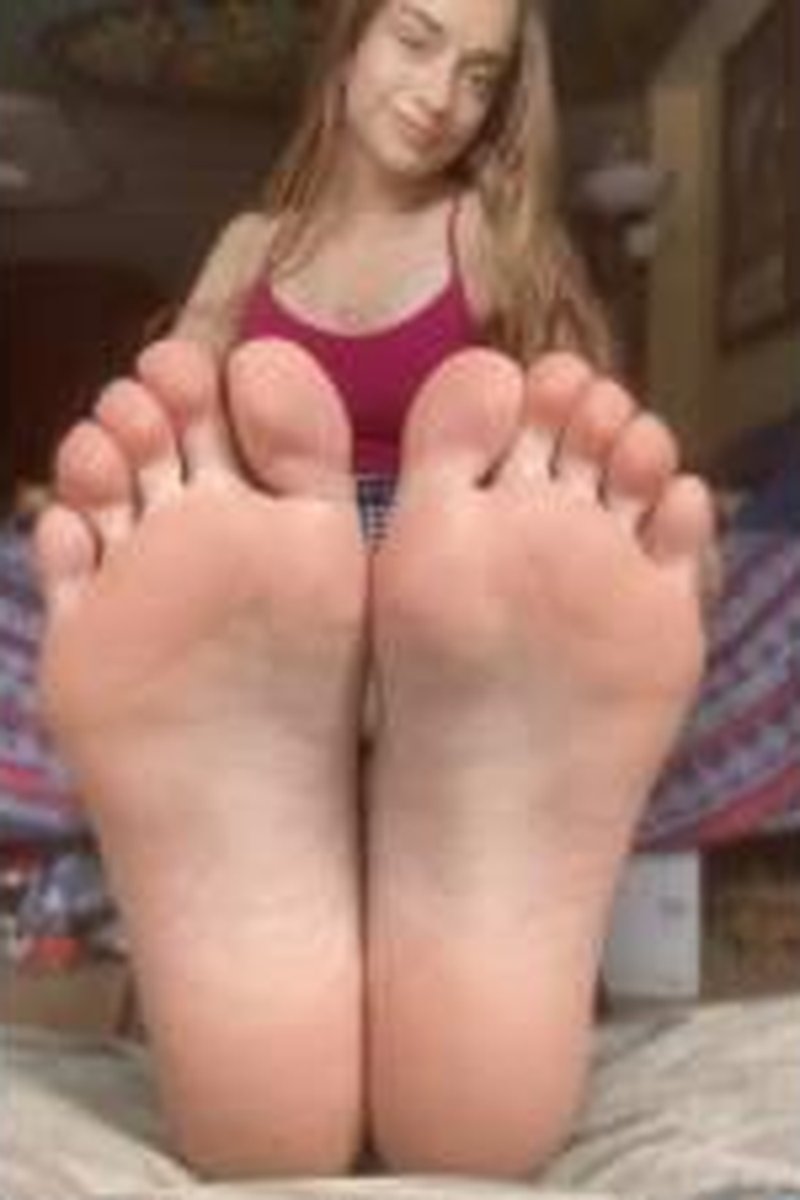 Basic JOI - Screenshot 1 of 4 - Foot Fetish