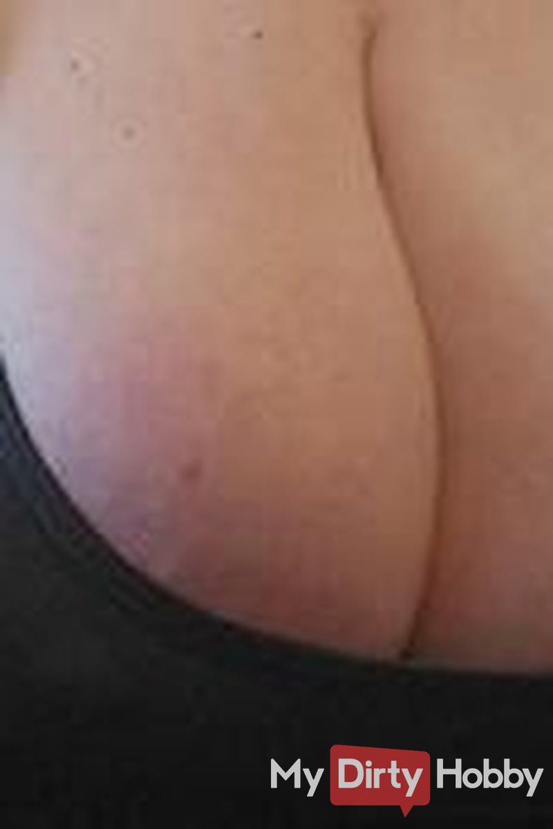 Titten Talk - Screenshot 1 of 4 - Mara Boobs