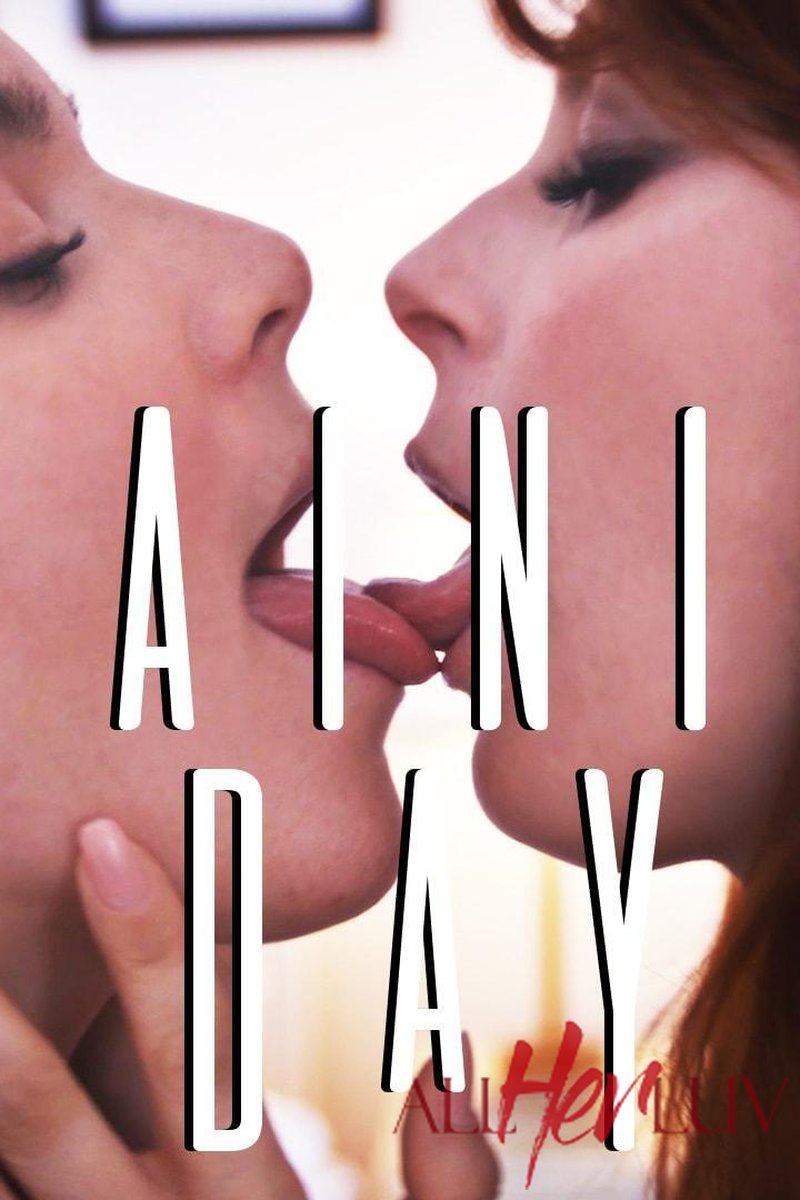 Training Day - Screenshot 1 of 4 - Lesbian