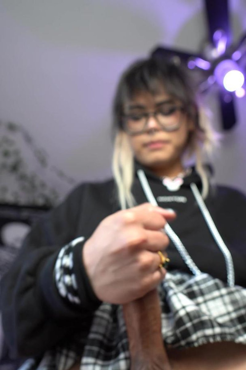 Hiya!!! - Screenshot 1 of 4 - Big Dick