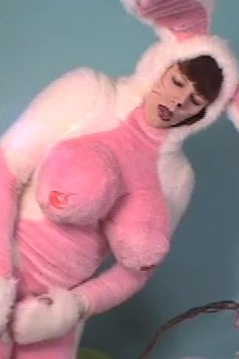 Easter Bunny - Screenshot 1 of 4 - Furries Fursuits