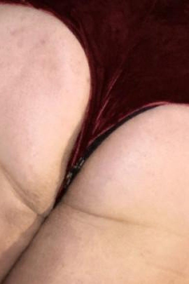 Wet And Steamy With Lusciousrose69 - Screenshot 1 of 4 - BBW