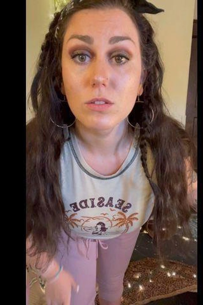 Taking Off My Clothes, Posing - Screenshot 1 of 4 - Long Hair