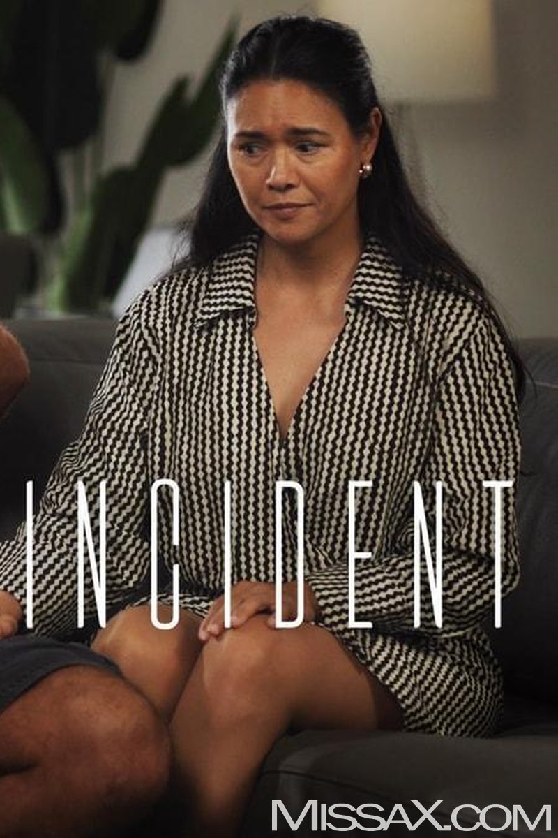 The Texting Incident - Screenshot 1 of 4 - Blowjob