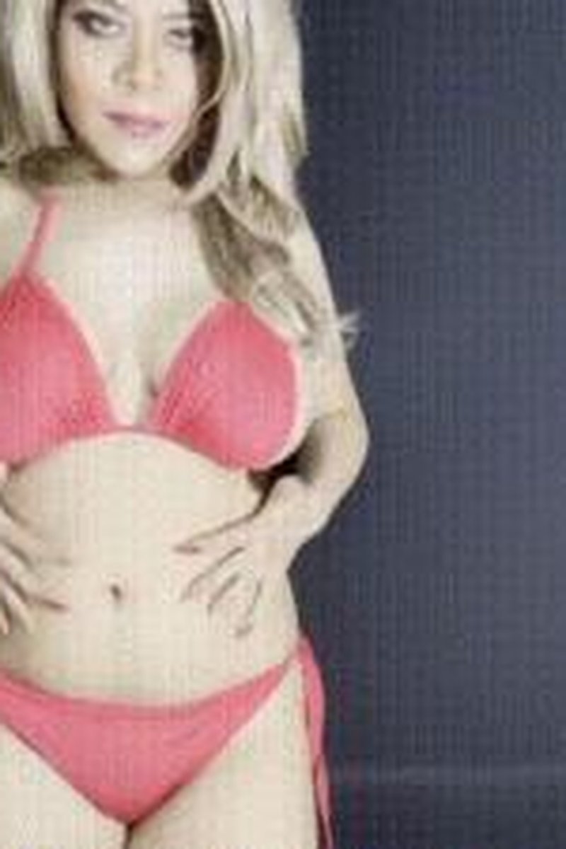 Obsessed Cuckold - Screenshot 1 of 4 - Cuckolding