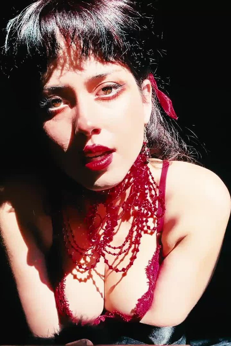 Yearning Spell - Screenshot 1 of 4 - Ass Worship