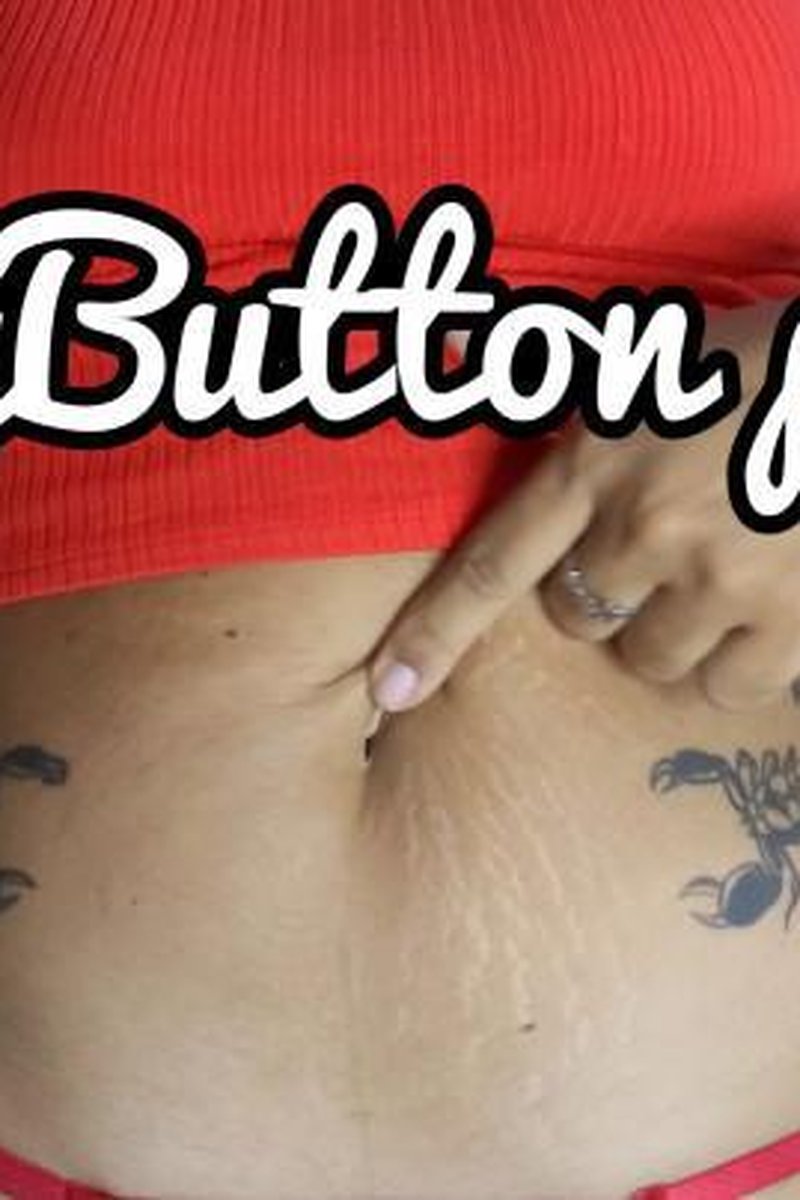 Bellybutton Play 4k - Screenshot 1 of 4 - Belly Fetish