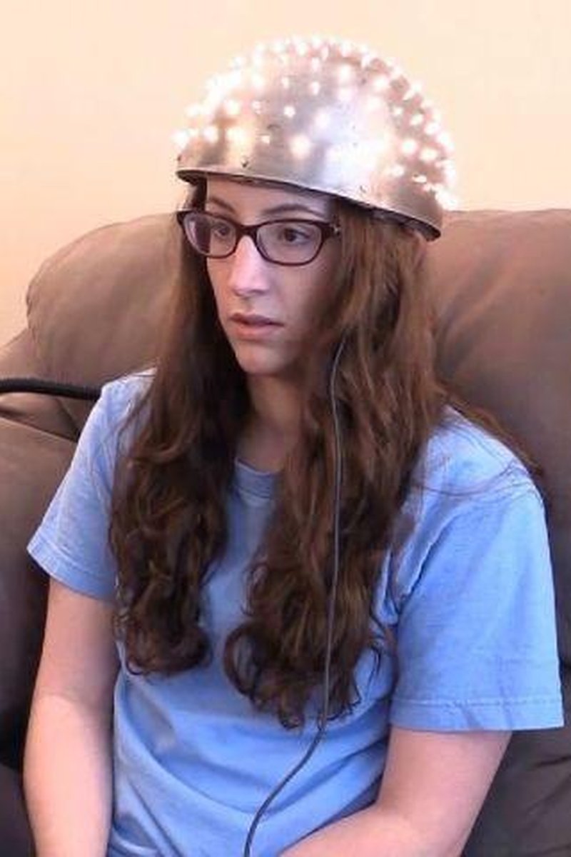 Nerd Makeover - Screenshot 1 of 4 - Robo